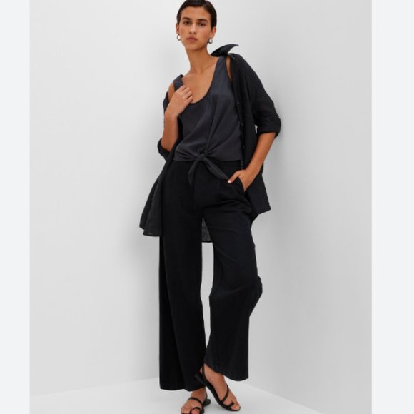 Gap TENCEL Lyocell Cropped Knot Tank Top size M - Picture 7 of 13